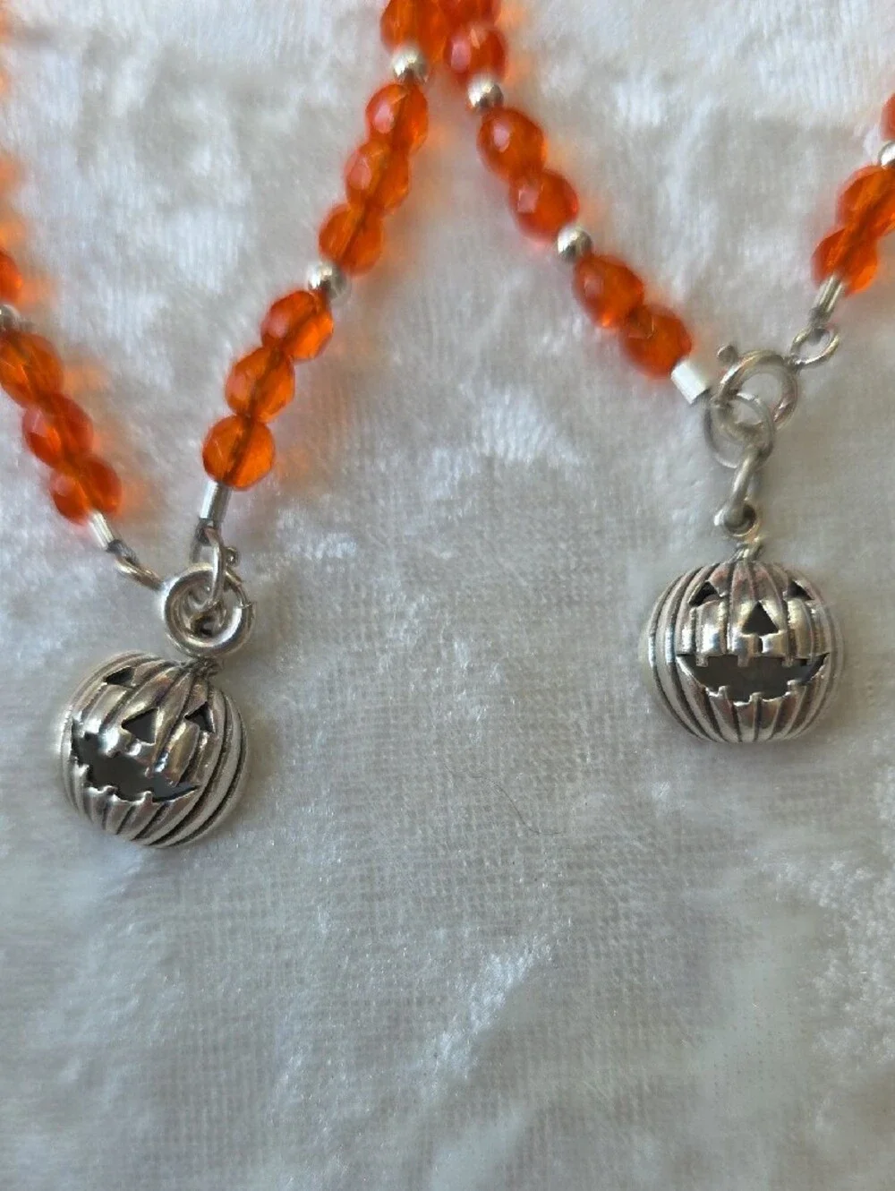 Lot Of Fall/Halloween Children's Orange Bead Bracelets w Festive Pumpkin Charms